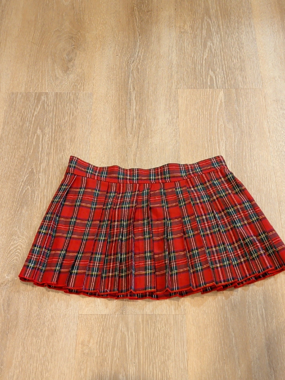 Red Plaid Pleated Mini Skirt - Women